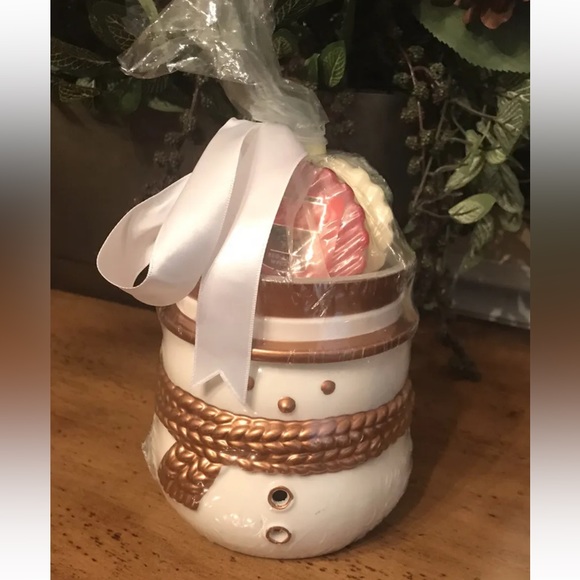 New YANKEE CANDLE Tart Burner Warmer Snowman Christmas Holiday Gift - Picture 2 of 11